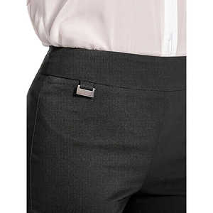 Shorts décontractés pour femmes, style bureau et travail, avec sequins et anneau en D, tissu à motifs tendance, disponibles en petites et grandes tailles, style délavé mignon - Product Image 4