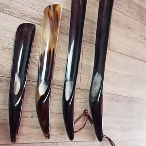 Chausse-pieds en corne de buffle faits à la main – Produits pour la maison intelligente - Product Image 1