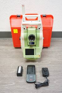 Station de totaux robotiques Leicas TCRP1203 3 R100 de haute qualité PRÊT À ÊTRE EXPÉDIÉ DANS LE MONDE ENTIER - Product Image 2