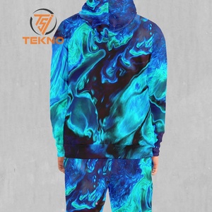 Survêtement élégant à sublimation pour homme, conçu avec un matériau extensible aux couleurs vives et un look élégant pour les amateurs de vêtements actifs - Product Image 4