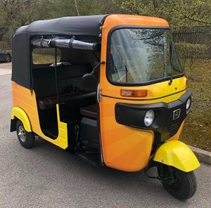 Nouveau Tuk-Tuk 200cc 250cc 2024 Tricycle à 3 Roues 2025 2026 Jaune Doré Noir Blanc - Product Image 3