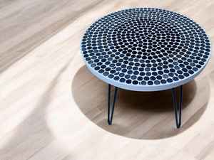 Mesa auxiliar de mosaico deslumbrante: Arte iridiscente-mesa de centro azul-mesa auxiliar-Decoración de sala de estar-regalo - Product Image 4