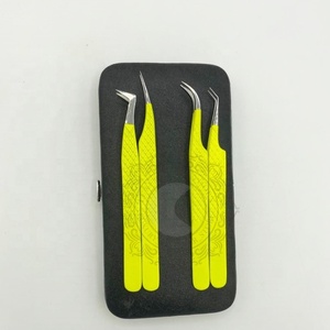 Prix de gros ensemble de pinces à cils en acier inoxydable testé à la main revêtement en poudre jaune pince à épiler à pointe d'argent durable - Product Image 3