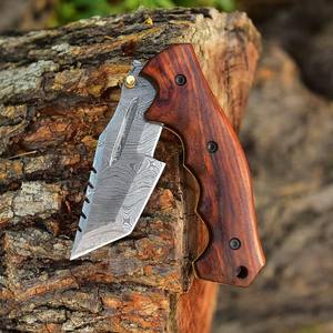 Meilleure vente couteau de poche de chasse en acier Damas personnalisé couteaux pliants à manche en bois de haute qualité pris en charge par l'OEM - Product Image 4