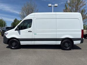 VENTES À L'ENCHÈRE CHAUDES : Camionnette d'occasion 2025 S-p-r-i-n-t-e-r C-a-r-g-o 2500 144 RWD à vendre - Product Image 4
