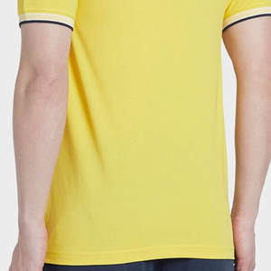 เสื้อยืดโปโลผู้ชายระบายอากาศได้เสื้อยืดโปโลผู้ชายแบบลำลองออกแบบโลโก้ได้ตามต้องการ - Product Image 4