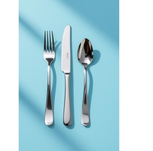 Service de couverts en acier inoxydable finition argentée, conçu avec une finesse inégalée pour élever chaque expérience culinaire dans le luxe - Product Image 5