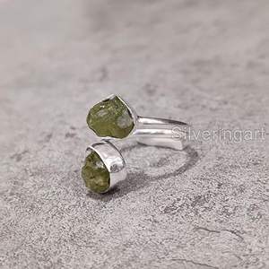 Bague pour femme en pierre naturelle péridot, pierre de naissance d'août, réglable, bague à 2 pierres, bijoux faits à la main, bague en argent sterling 925 - Product Image 2