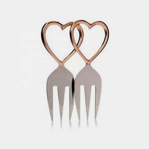 Tenedor romántico en forma de corazón Diseño elegante Perfecto para ocasiones especiales Cubiertos elegantes duraderos de calidad premium - Product Image 1