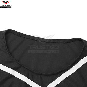 Ensembles d'uniformes de pom-pom girl personnalisés de haute qualité par sublimation Offre Spéciale pour les jeunes filles uniforme de pom-pom girl OEM - Product Image 5