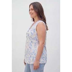Blusa sin mangas con estampado de conchas marinas y pliegues en la parte delantera, talla grande, azul - Product Image 2