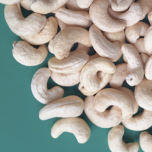 Anacardos crudos de alta calidad al por mayor, anacardos crudos de Vietnam, anacardos crudos de Tailandia exportados a Asia, UE, ORIENTE MEDIO - Product Image 1