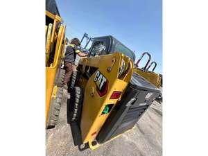 CHARGEURS BOEUFS 2020 CAT MODÈLE 226D3 BASSES HEURES DE TRAVAIL - Product Image 5