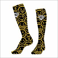 Chaussettes avec grip de football de sport avec logo brodé au design personnalisé Vente en gros Chaussettes de football antidérapantes de haute qualité