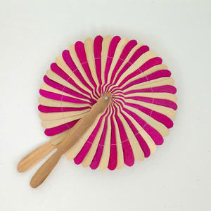 Éventail en bois de coco de style khmer, éventail à main en feuilles de palmier fait à la main, tissage multicolore pour mariage tropical, décoration d'événement, cadeau d'été - Product Image 4