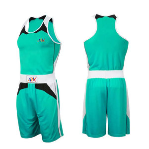 Uniforme de Boxeo de Alta Calidad, Elegante y Personalizado, con Tela Resistente y Ajuste Cómodo - Product Image 1
