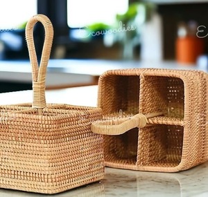 Nouveaux meubles rotin tissé artisanat cuillère et fourchette panier suspendu panier de rangement Table à manger décoration couverts et porte-ustensiles - Product Image 1