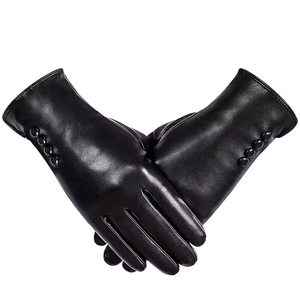 Guantes de Cuero de Estilo Único Personalizables Más Vendidos para Invierno, para Ciclismo y Deportes, Diseñados en Pakistán - Product Image 3
