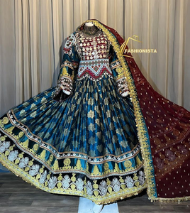 Nouvelle robe ethnique tribale Balochi faite à la main-Robe de glands brodés en soie Afghan Kuchi-Robe ethnique Kuchi Banjara Coins - Product Image 4