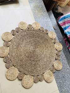 Alfombra de algas marinas tejida a mano con textura duradera, perfecta para villas, apartamentos y decoración comercial del hogar. - Product Image 6