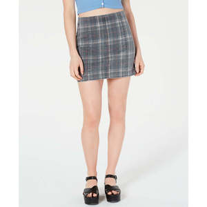 Minigonna Tinseltown Juniors' nera taglia 3 in denim stampato vestibilità aderente - Product Image 1