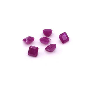 Rubis africain naturel, pierre précieuse non traitée, taille carrée-octogonale émeraude, 4 mm et 5 mm, facetté, couleur rouge, hauteur 8 mm - Product Image 2