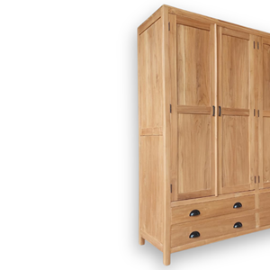 Armoire minimaliste en teck avec 4 portes et 4 tiroirs pour la chambre à coucher, d'origine indonésienne - Product Image 6