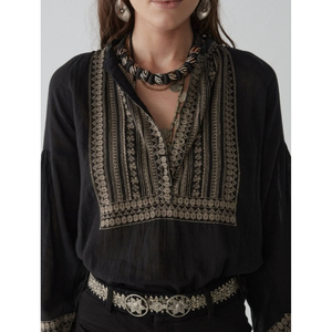 Blusa Tina - Blusa de Lujo Vintage con Bordado Floral en Chifón/Seda Tejida, Talla XL, Holgada, con Solapa Bordada en Color Carbón, para Otoño y Primavera - Product Image 1