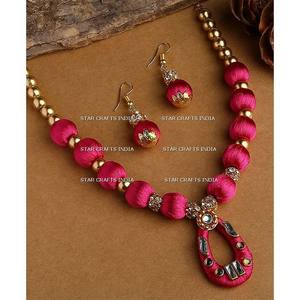 Venta caliente 2024 productos más populares en collares colgantes de joyería colgante de resina epoxi madera de resina para collares - Product Image 4