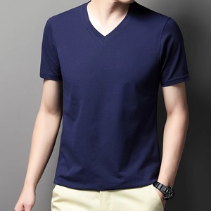 Camiseta holgada de verano 2025 para hombre, camiseta de talla grande transpirable cómoda con estampado informal y cuello en V de Color sólido para modelos gordos - Product Image 4