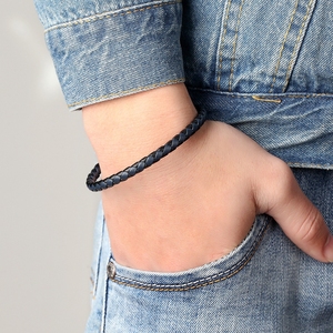 Gelang Klasik Pria Tahan Air MenneM Tipis |   Ukuran 19/21cm |   Hadiah untuk Pria 2025 Grosir - Product Image 2