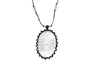 Collier pendentif en quartz en cristal naturel fait à la main, cadre de forme ovale à la mode, breloque en laiton, pierre précieuse unique - Product Image 2