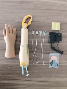 Prótesis electromiográfica de dos grados de libertad con amputación de codo Amputación de extremidades medias y cortas - Product Image 6