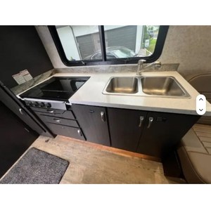 Nouveau camping-car D-y-n-a max Cor-p R-E-V 24RB 2016 avec poste de travail CLA-SS B+ en promotion - Product Image 1
