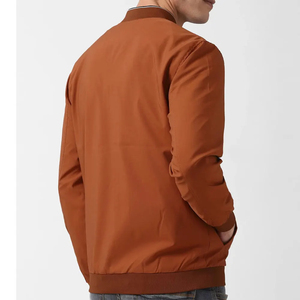 Veste matelassée slim en toile 100% coton de haute qualité, fabrication artisanale, logo personnalisé brodé, prix, vêtements pour hommes, Duckie - Product Image 2