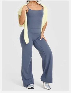 Legging de yoga doux et très extensible pour femme, coupe bootcut évasée avec logo, taille haute, motif uni – Vente chaude - Product Image 2