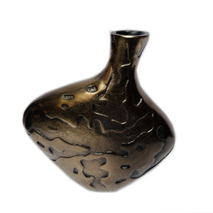 แจกันเครื่องปั้นดินเผาศิลปะยอดนิยมพร้อมรูสไตล์ทิวลิปแจกันดอกไม้อลูมิเนียมหล่อ | กระถางต้นไม้แบบพวงสำหรับตกแต่งโต๊ะแต่งงาน - Product Image 6