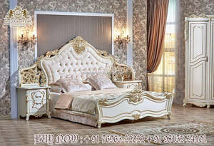 Lit en bois de taille King moderne fait à la main, lit contemporain fini en noyer avec tables de nuit lit en bois de taille King moderne fait à la main - Product Image 6