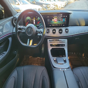 Alerte Offre Exceptionnelle! Mercedes-Benz CLS 450 4Matic Turbo 6 cylindres AWD 2023, super propre, hautement équipée, berline de luxe - Product Image 4