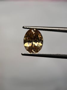 พลอยเซอร์คอนธรรมชาติทรงไข่เจียระไน5CT 2-5มม. - Product Image 5