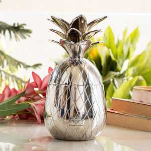 Vaso Metálico Plateado de 700 ml con Forma de Piña para Bebidas y Decoración de Mesa para Fiestas - Product Image 1