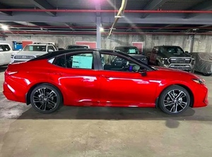 รถยนต์โตโยต้า แคมรี่ XSE ปี 2025 สภาพดี ใช้งานน้อย ขับเคลื่อนล้อหน้า เครื่องยนต์ 2.5 ลิตร 4 สูบ ระบบไฮบริด (น้ำมัน/ไฟฟ้า) เบาะหนัง พวงมาลัยขวาและซ้าย กล่องเก็บของด้านหลัง กล้องมองหลัง - Product Image 5