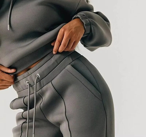 Conjunto Deportivo Gris para Mujer con Capucha, Pantalones Acampanados Largos, Color Sólido, Corte Holgado Informal, Cintura con Cordón Ajustable, Transpirable, de Poliéster - Product Image 6