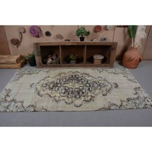 Vintage Turkish <b>Rug</b> Beige 4x8ft Handmade Wool Patchwork Design with Latex Backing Rectangular Hallway Pattern for <b>Bedside</b> - Product Image 4