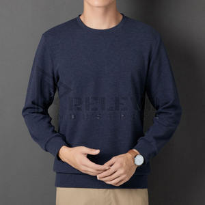 เสื้อฮู้ดผู้ชายแฟชั่นลำลองฤดูใบไม้ร่วง แขนยาว คอกลม ทรงหลวมใส่สบาย ดีไซน์พิมพ์ลายดิจิทัล ชุด 2 ชิ้น - Product Image 4