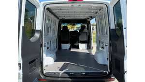 Fourgon utilitaire Mercedes-Benz Sprinter 2500 2023, toit standard, moteur diesel I4 HO, 144 pouces, propulsion arrière - Product Image 5