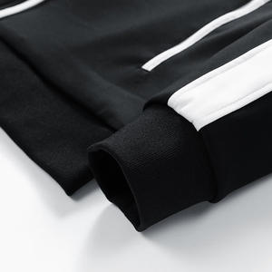 Vente en gros de survêtements respirants de qualité supérieure pour hommes, survêtement de style décontracté pour la saison d'hiver pour adultes et hommes - Product Image 5