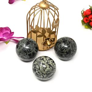 Esferas de turmalina de flores verdes pulidas hechas a mano de alta calidad al por mayor Bola de esfera de piedra curativa de cristal Natural para Feng Shui - Product Image 1