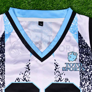 Uniforme de Baloncesto Deportivo de Alta Calidad, Transpirable, de Poliéster, Cómodo, Nuevo, Ligero, a un Precio Razonable y Duradero - Product Image 4