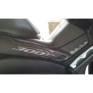 Kit Adesivi Protettivi 3D per Moto, Adesivi 3D per Scooter X Max 300 per Yamaha Xmax 300 per Decorazione - Product Image 1